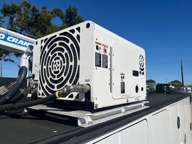 2025 Ford Super Duty F-600 DRW Mechanical Service Truck Tampa FL