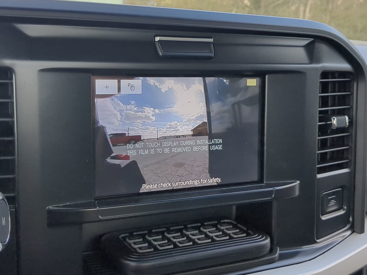 2025 Ford Super Duty F-600 DRW XLT Appleton WI