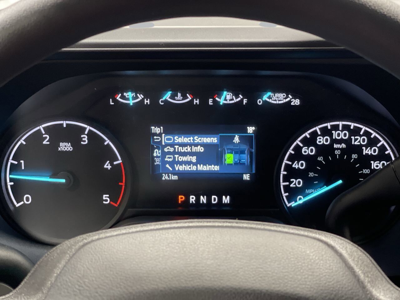 2025 Ford Super Duty F-600 DRW XLT Sherwood Park AB