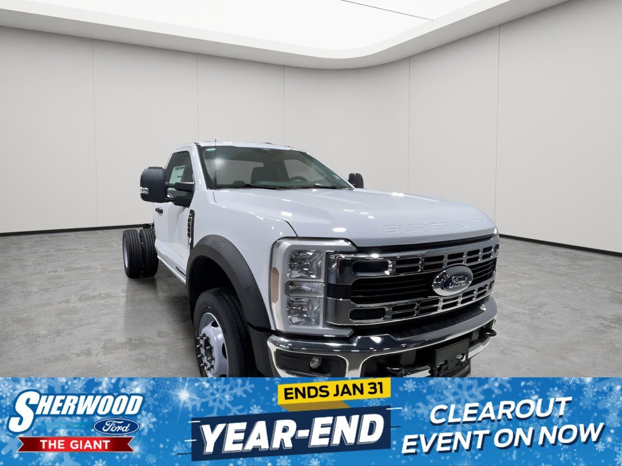 2025 Ford Super Duty F-600 DRW XLT Sherwood Park AB