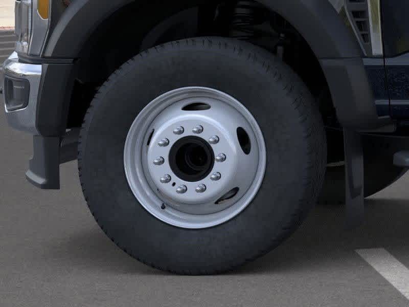 2025 Ford Super Duty F-600 DRW Plymouth MA