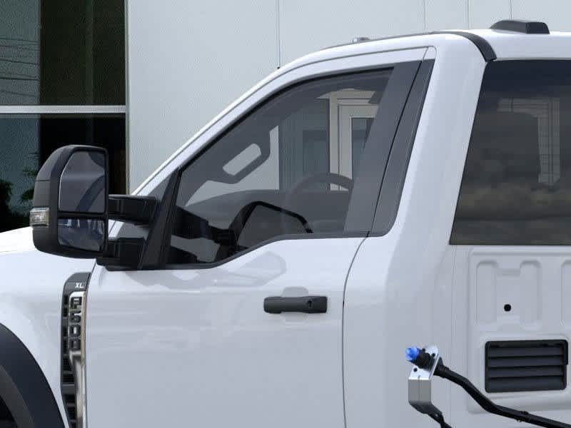2025 Ford Super Duty F-600 DRW Plymouth MA