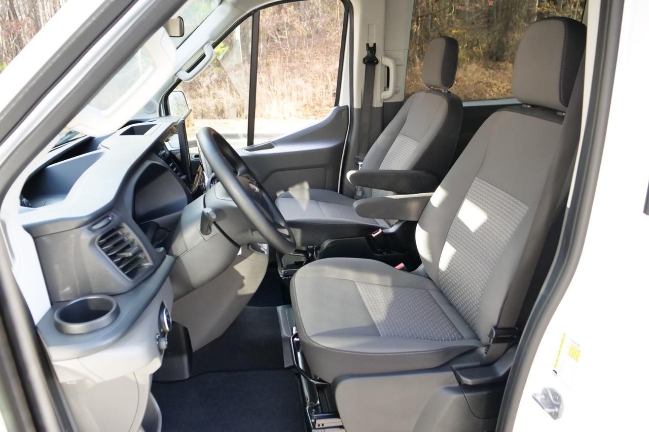 2025 Ford T-350 XLT / 15 Passenger Van / Lane Keep Assist! Lincolnton NC