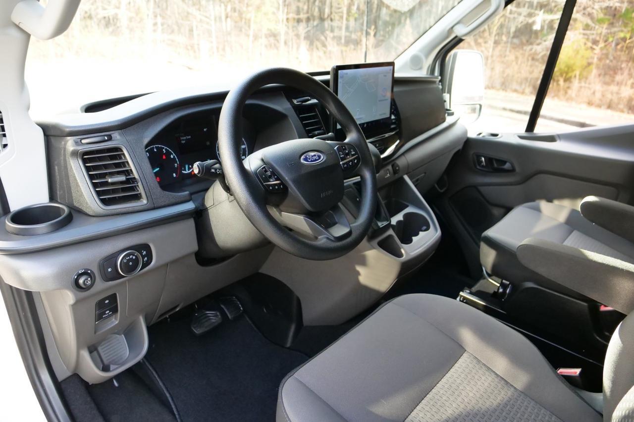 2025 Ford T-350 XLT / 15 Passenger Van / Lane Keep Assist! Lincolnton NC