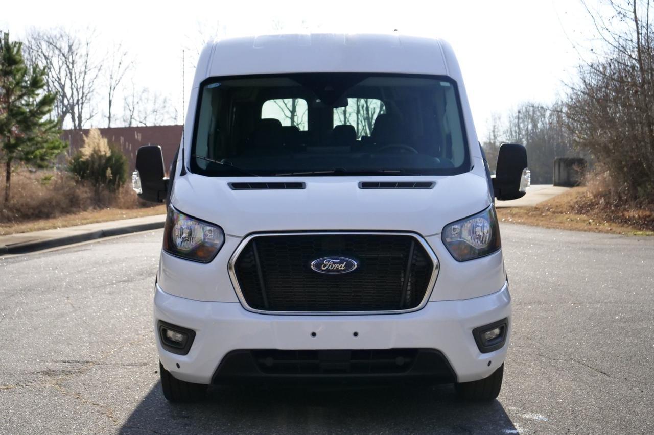 2025 Ford T-350 XLT / 15 Passenger Van / Lane Keep Assist! Lincolnton NC