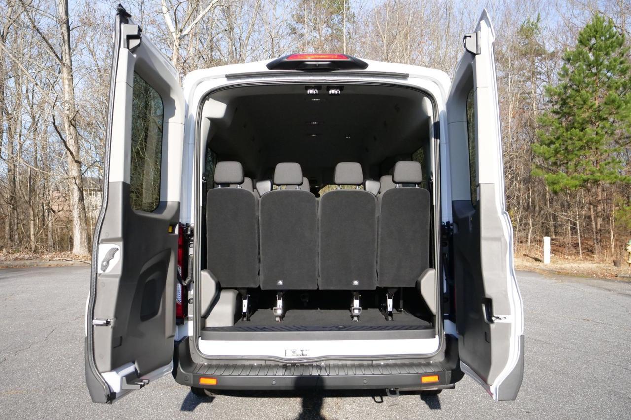 2025 Ford T-350 XLT / 15 Passenger Van / Lane Keep Assist! Lincolnton NC