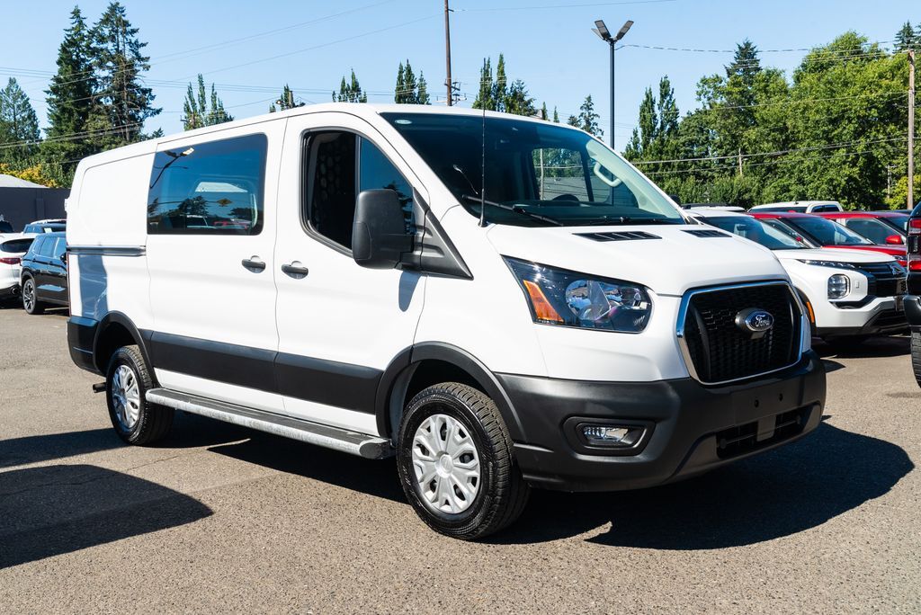 2025 Ford Transit-250 Base