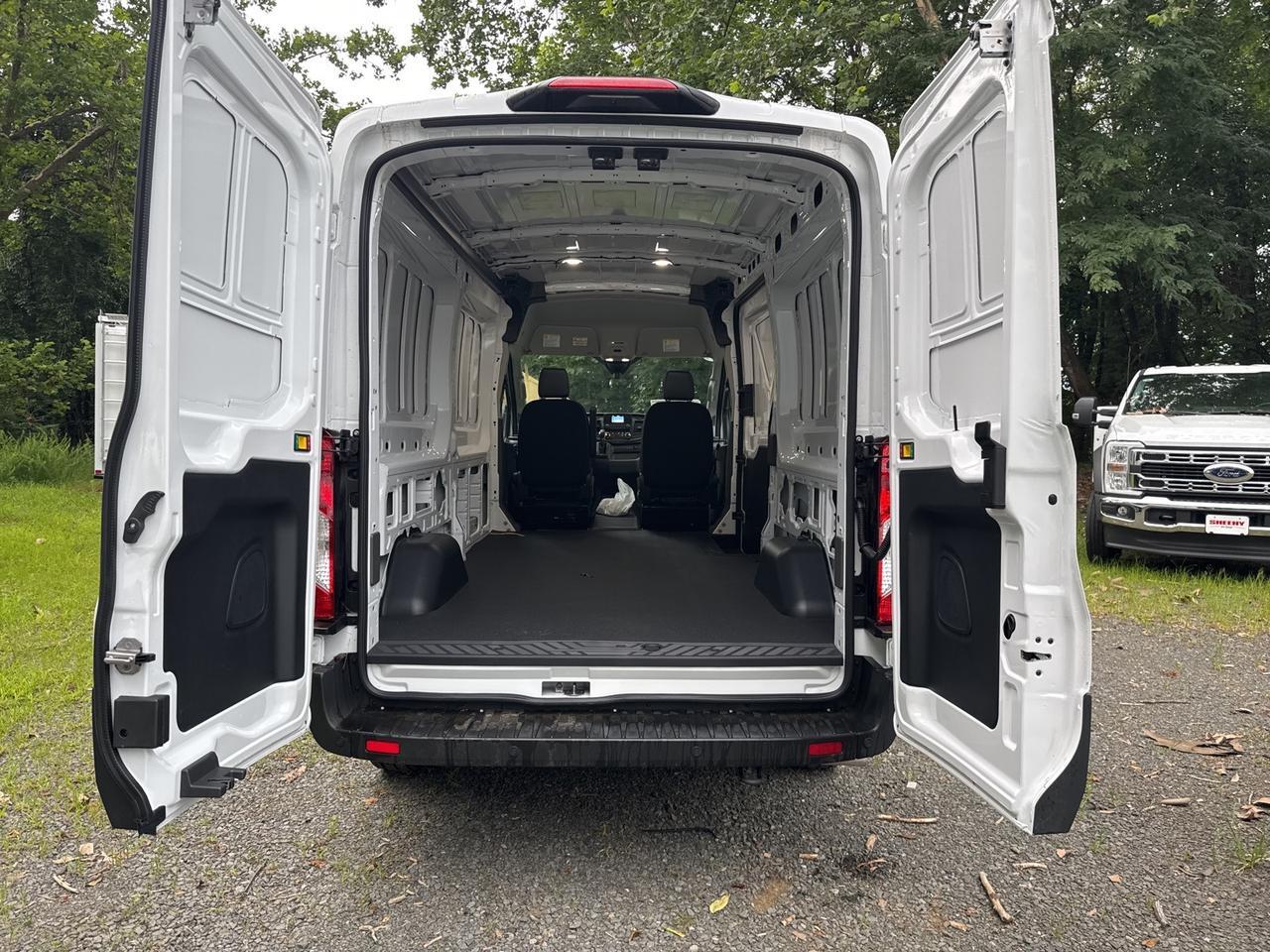 2025 Ford Transit-250 Base Warrenton VA