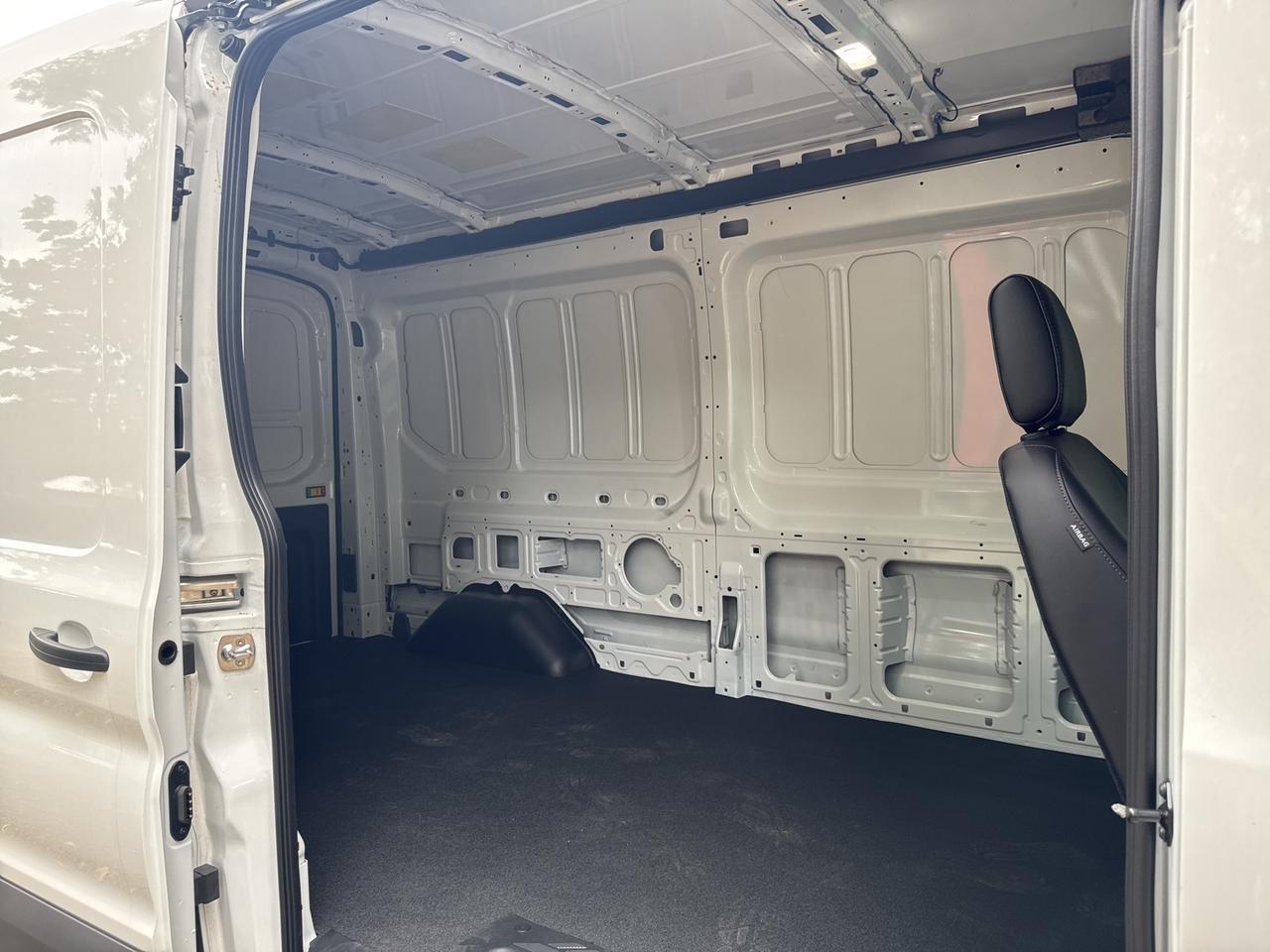 2025 Ford Transit-250 Base Warrenton VA