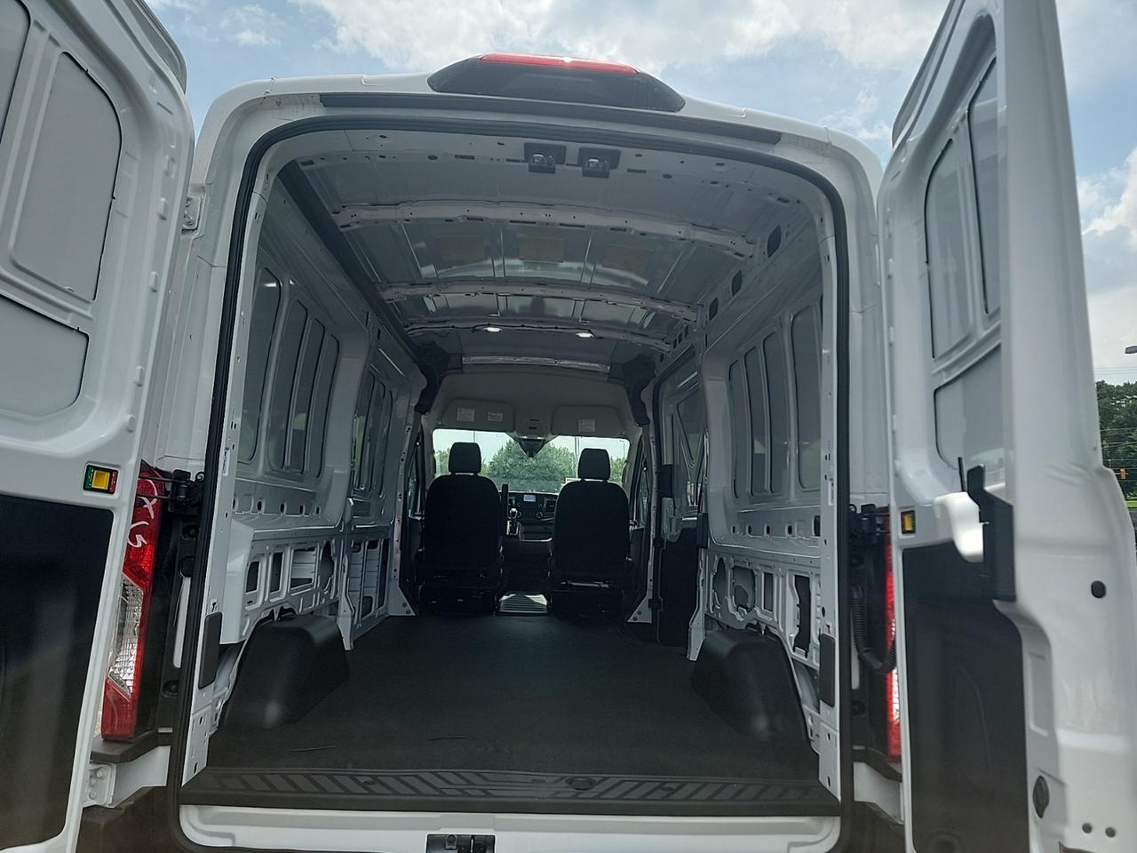 2025 Ford Transit-250 Base Warrenton VA