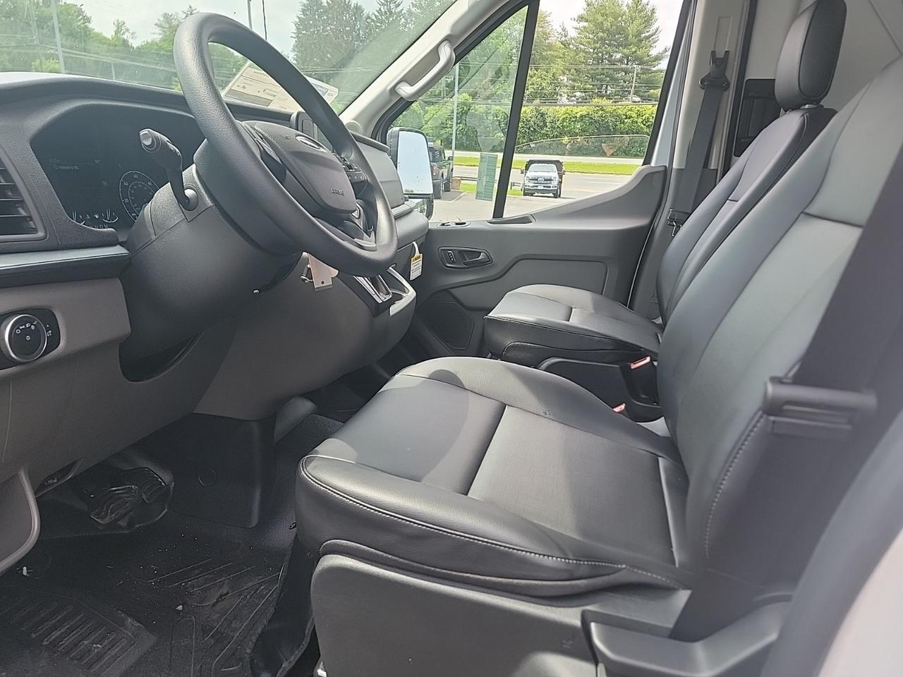 2025 Ford Transit-250 Base Warrenton VA