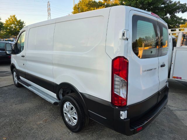 2025 Ford Transit 250 Low Roof 130.0 WB