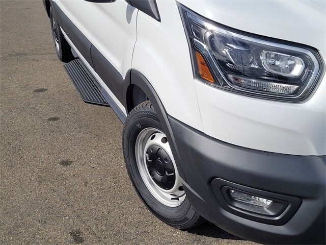 2025 Ford Transit-350 XL