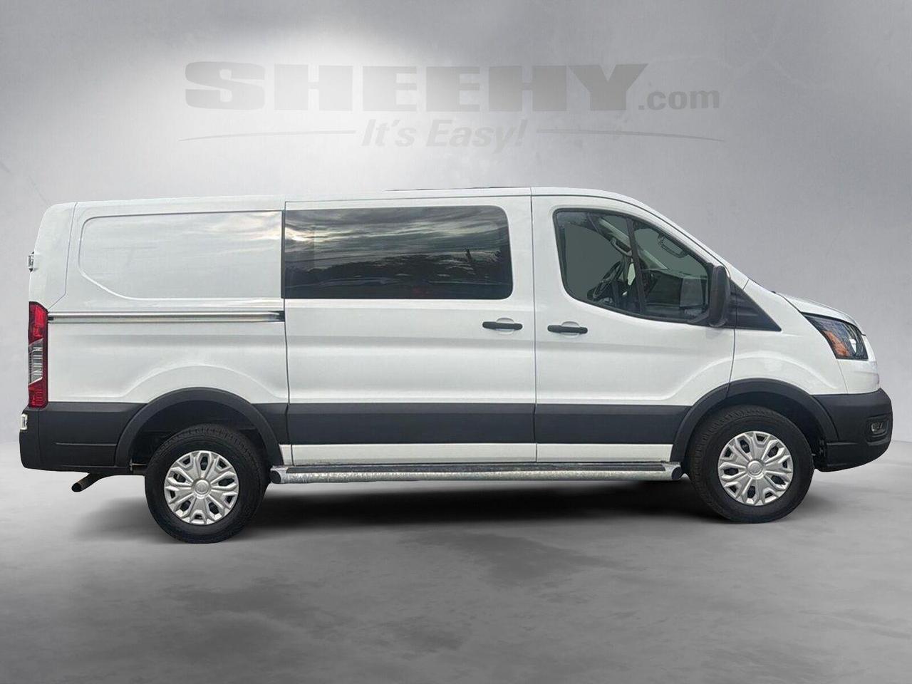 2025 Ford Transit Cargo Van T-250 130" LOW RF 9070 GVWR RWD Gaithersburg MD