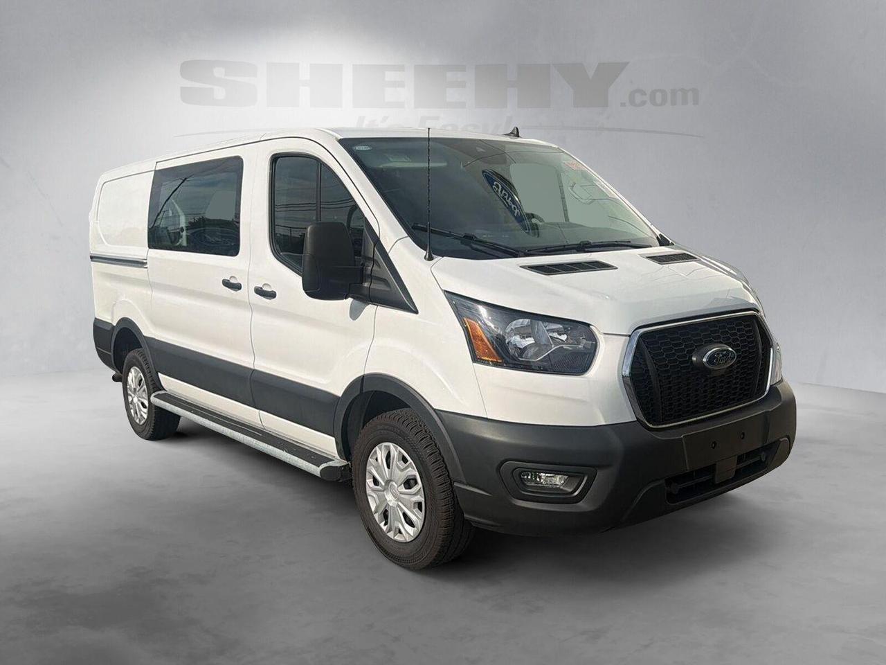 2025 Ford Transit Cargo Van T-250 130" LOW RF 9070 GVWR RWD Gaithersburg MD