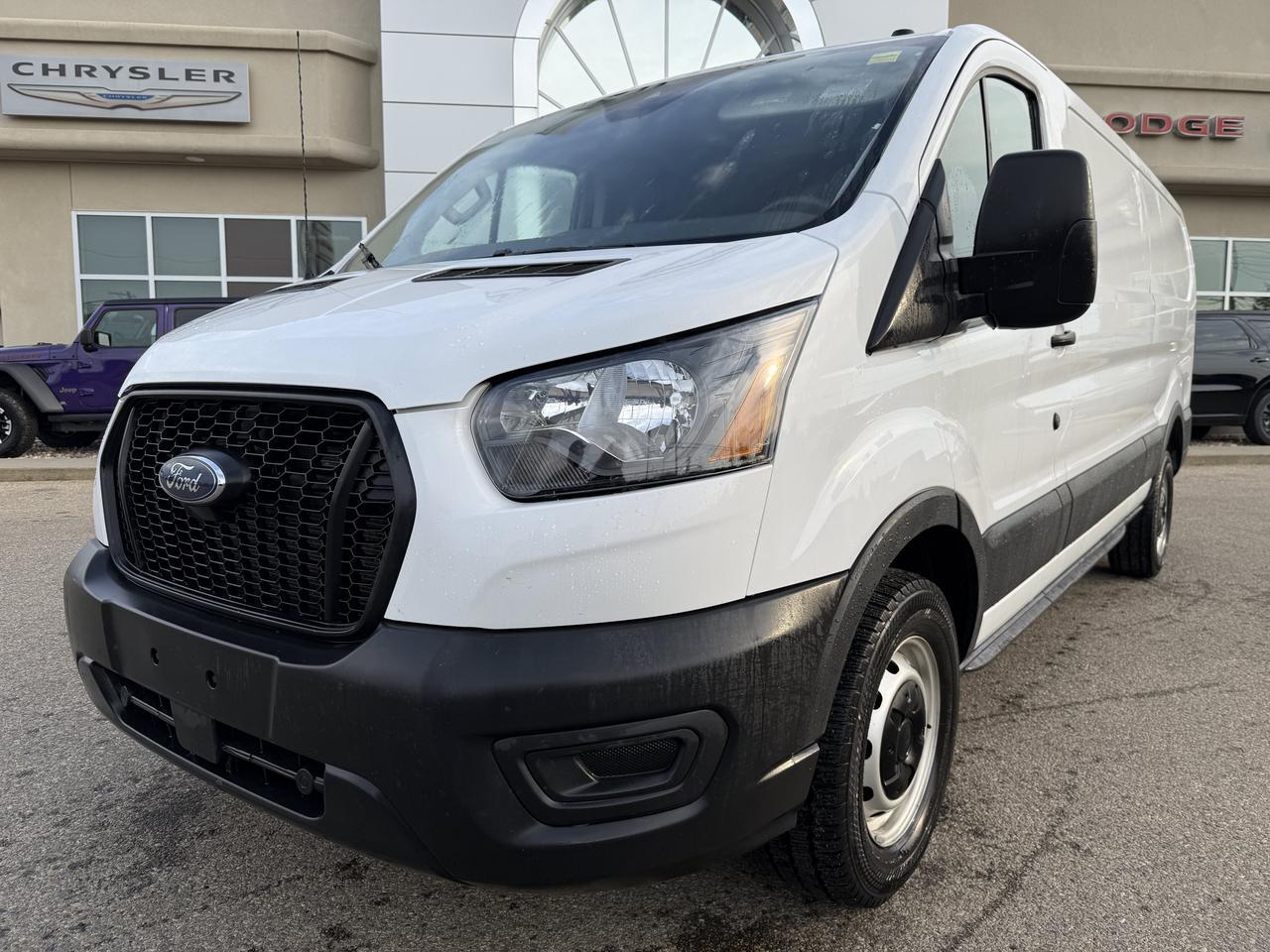 2025 Ford Transit Cargo Van T250 RWD | Low KMs | V6 | Rearview Camera | Bluetooth | Towing Pkg | Remote Keyless Entry Redwater AB