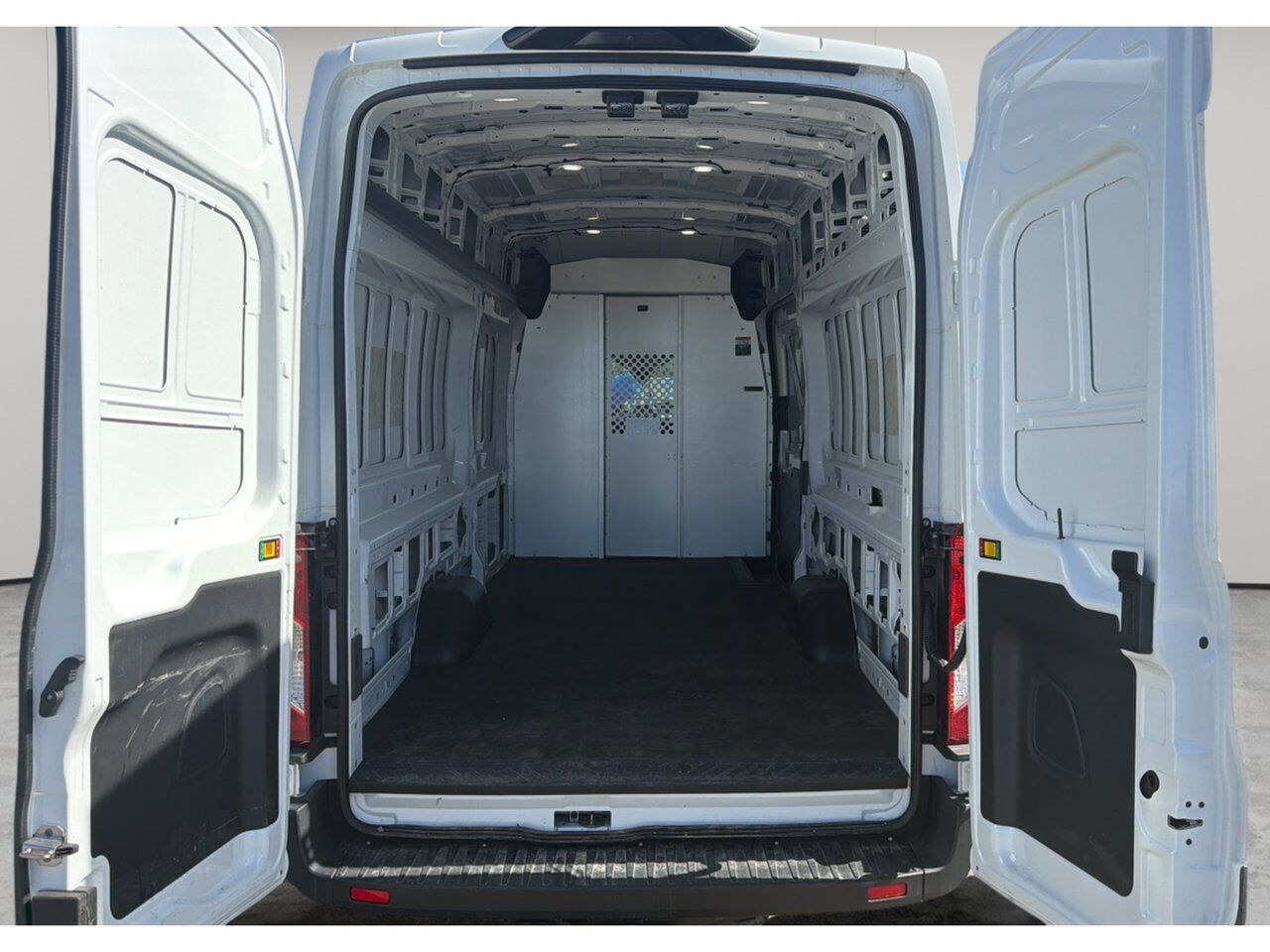 2025 Ford Transit Cargo Van T350 AWD EL HI RF Sherwood Park AB