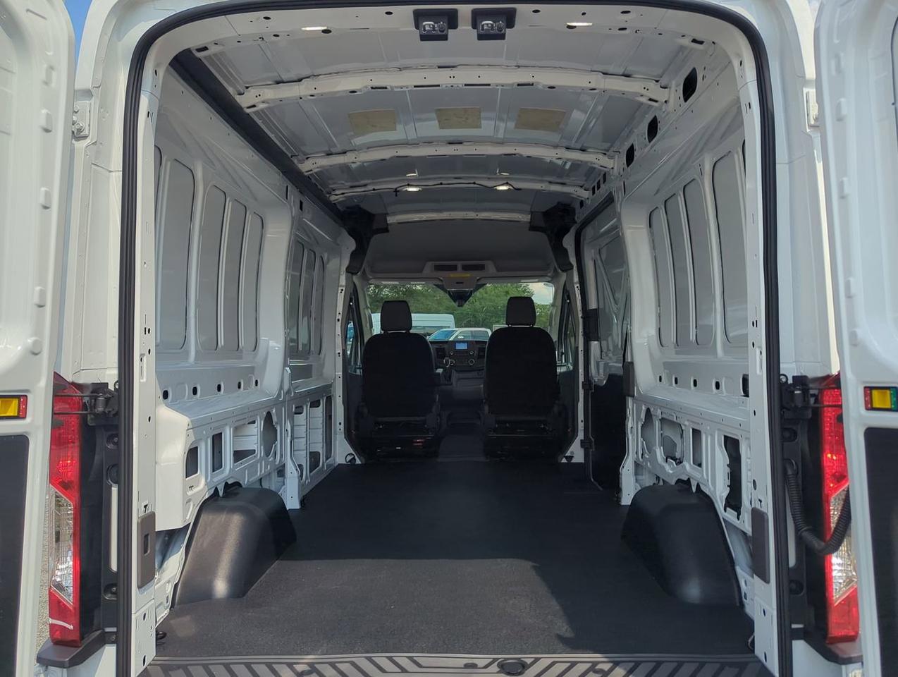2025 Ford Transit Cargo Van XL Winder GA