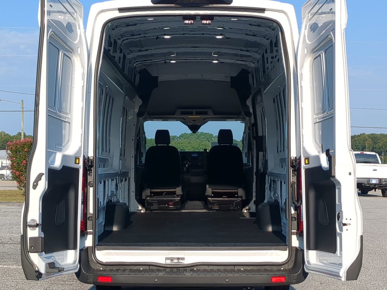 2025 Ford Transit Cargo Van XL Winder GA