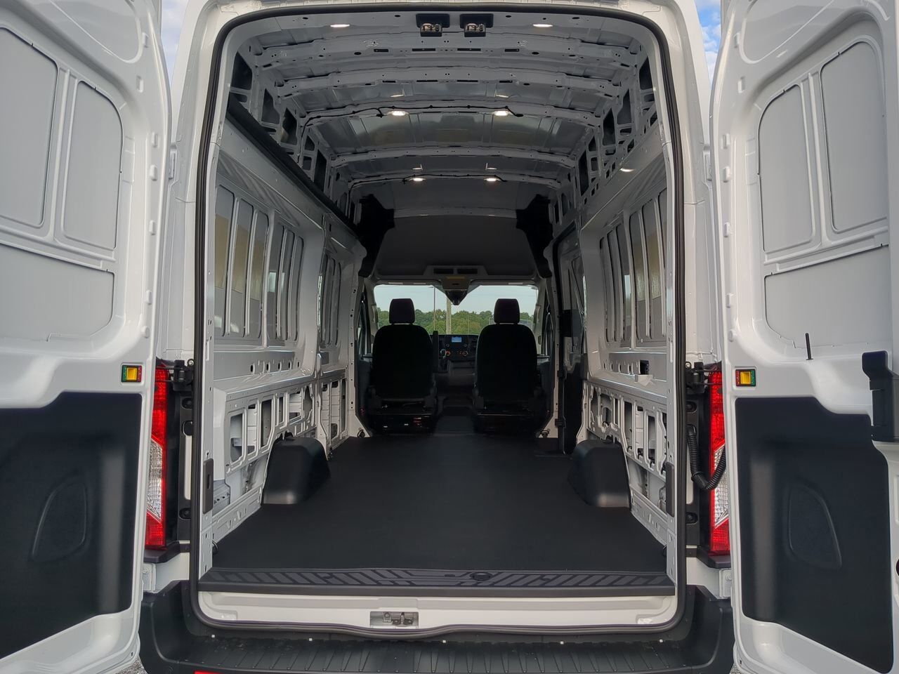 2025 Ford Transit Cargo Van XL Winder GA
