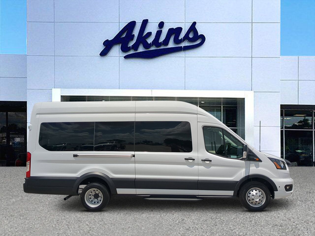 2025 Ford Transit Passenger Wagon