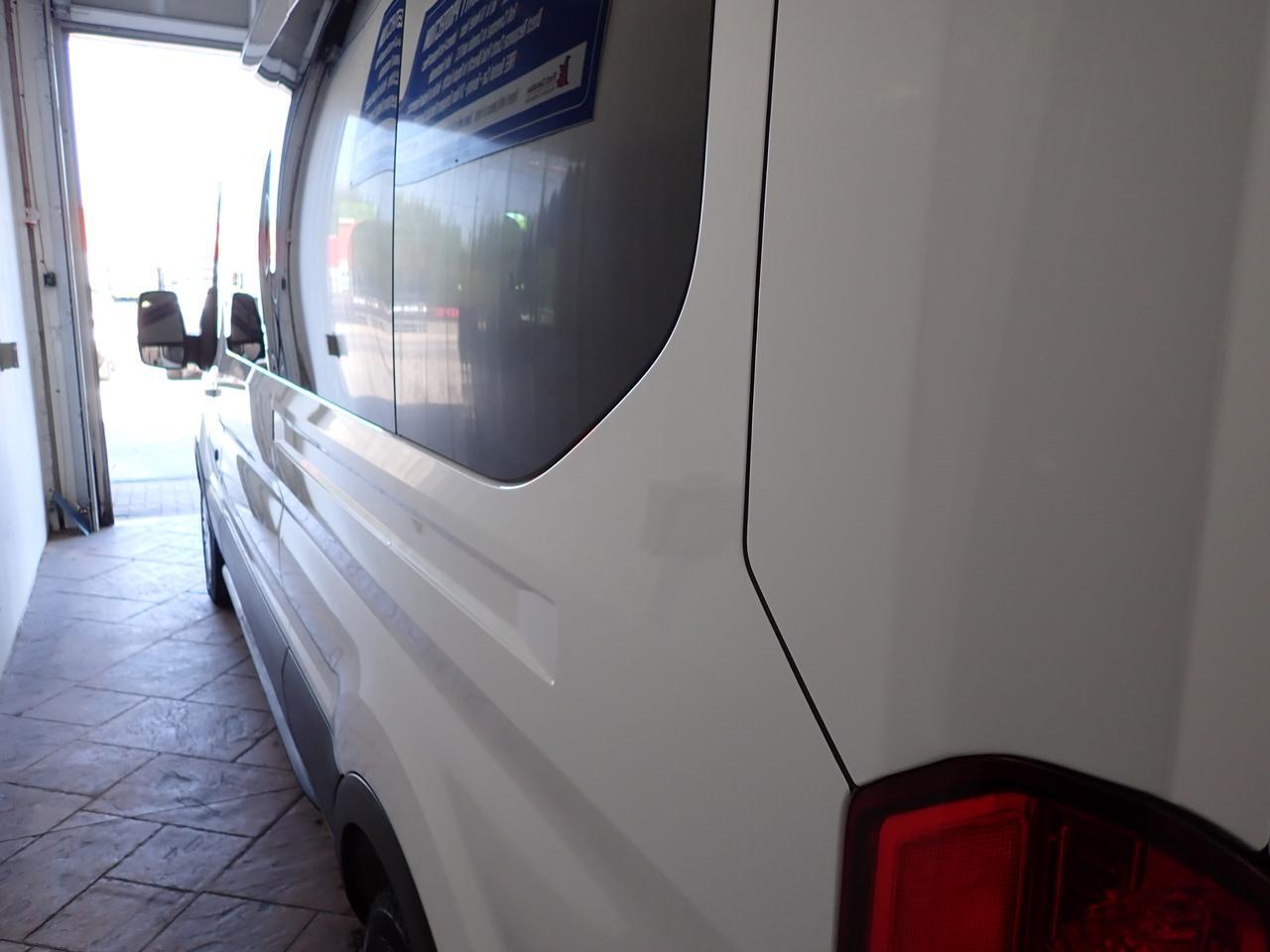 2025 Ford Transit Passenger Wagon 350 MED ROOF 12 PASS Listowel ON