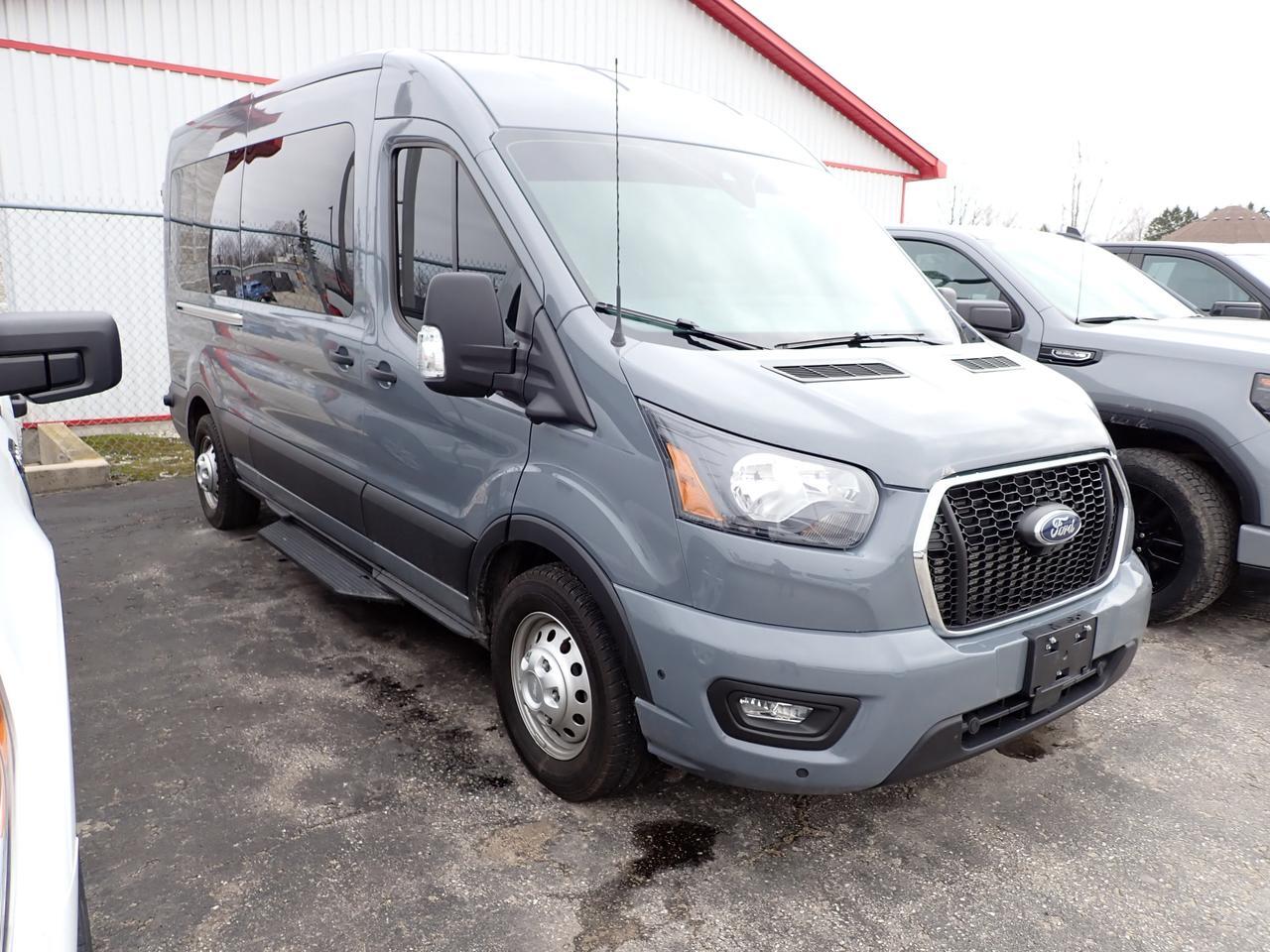2025 Ford Transit Passenger Wagon 350 WAGON 15 PASS