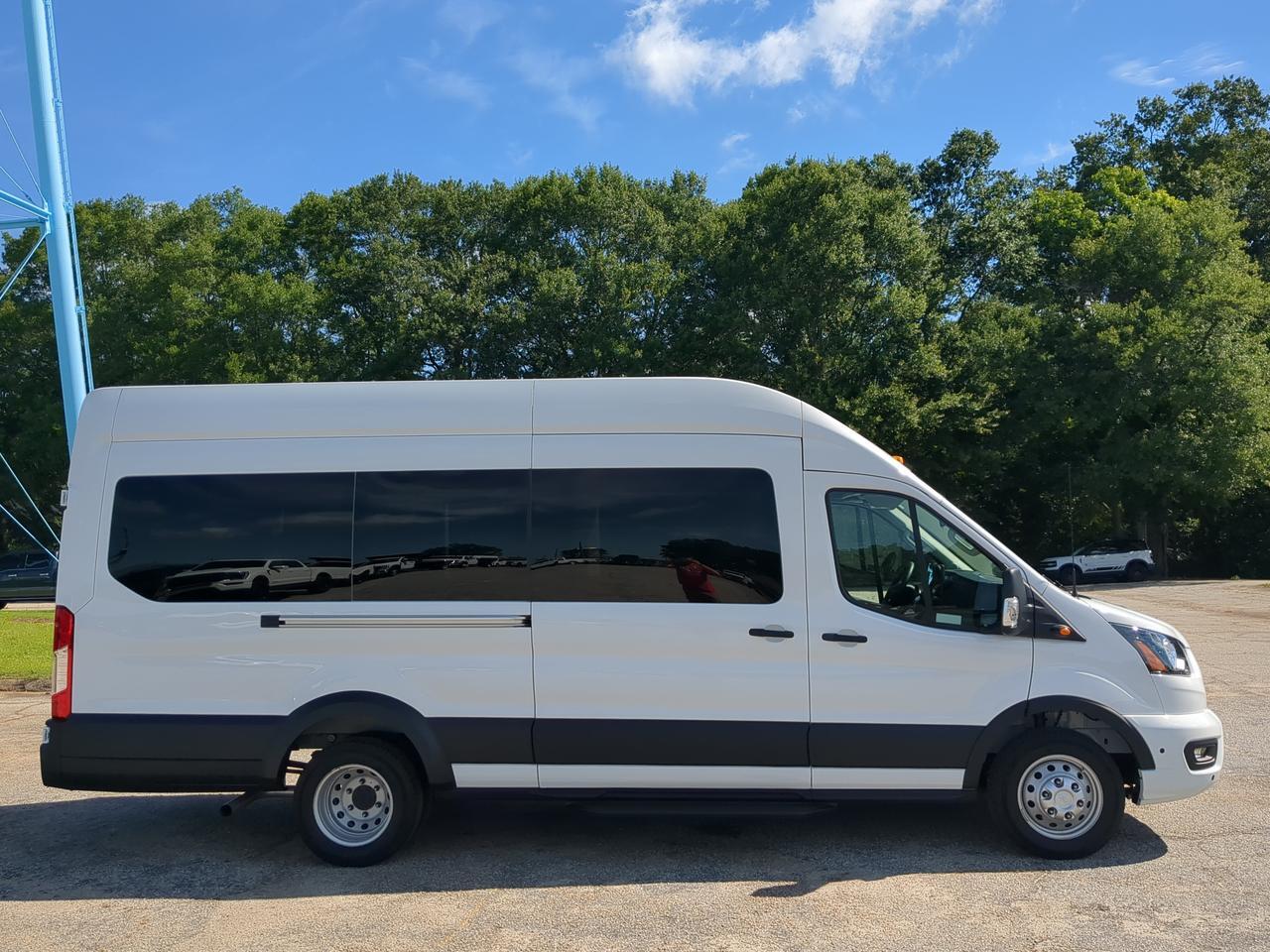 2025 Ford Transit Passenger Wagon XLT Appleton WI