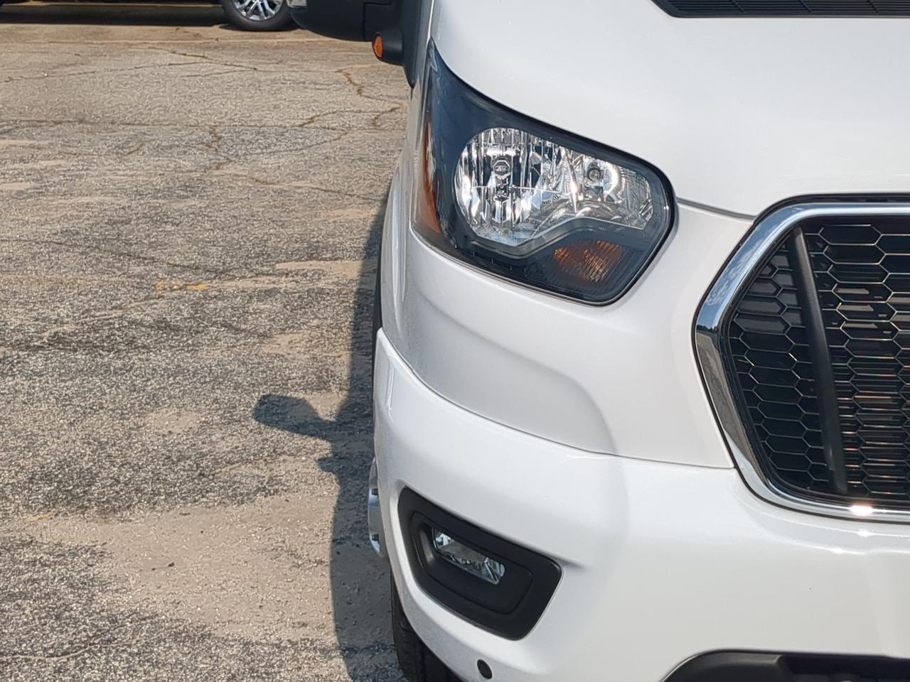 2025 Ford Transit Passenger Wagon XLT Appleton WI