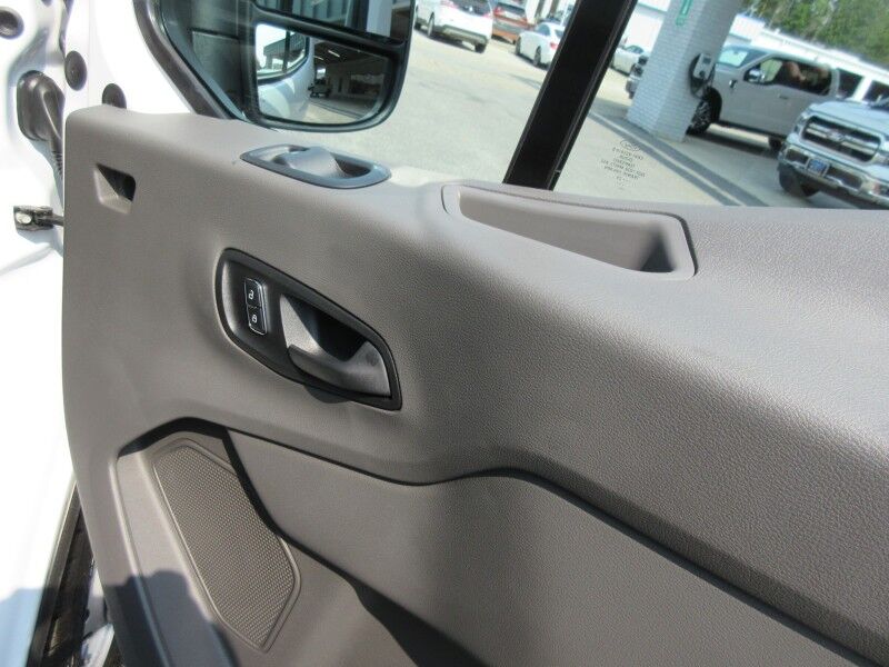 2025 Ford Transit Passenger Wagon XLT St. George SC