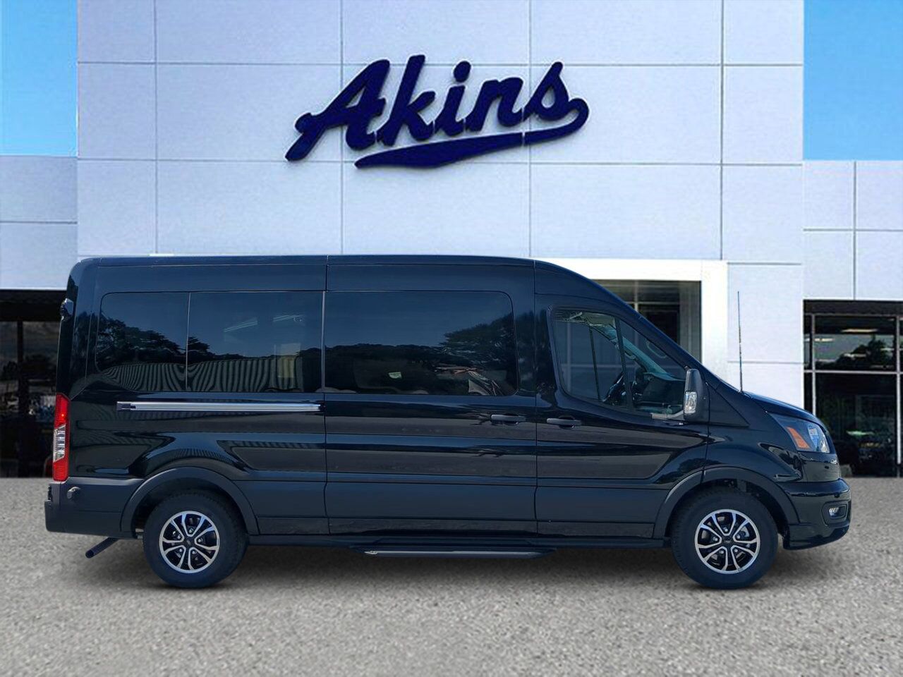 2025 Ford Transit Passenger Wagon XLT Winder GA
