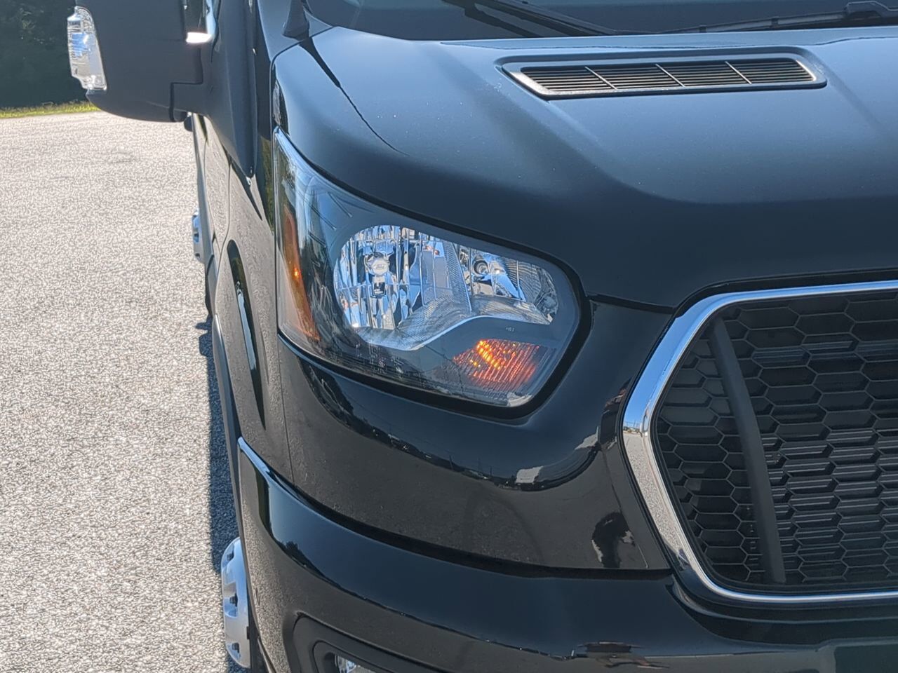2025 Ford Transit Passenger Wagon XLT Winder GA