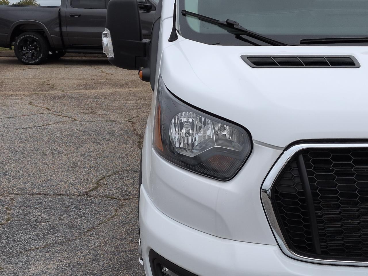 2025 Ford Transit Passenger Wagon XLT Winder GA