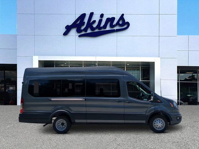 2025 Ford Transit Passenger Wagon XLT Winder GA