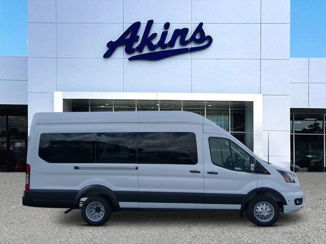 2025 Ford Transit Passenger Wagon XLT Winder GA