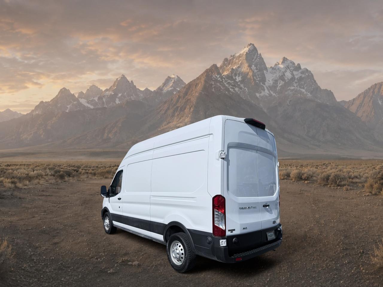 2025 Ford Transit Van Base