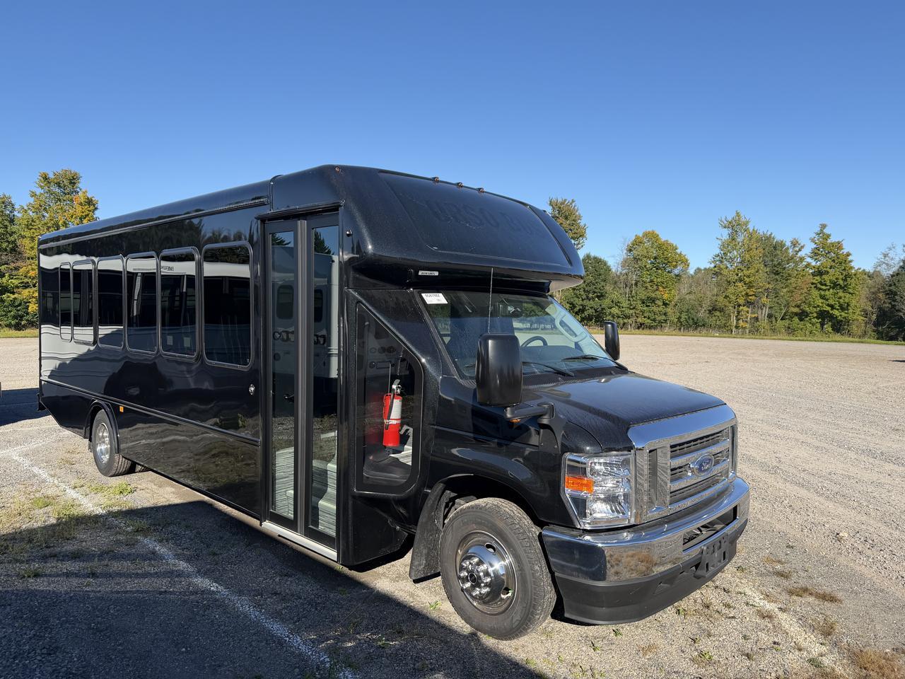 2025 Ford Turtle Top ECONOLINE SUPER