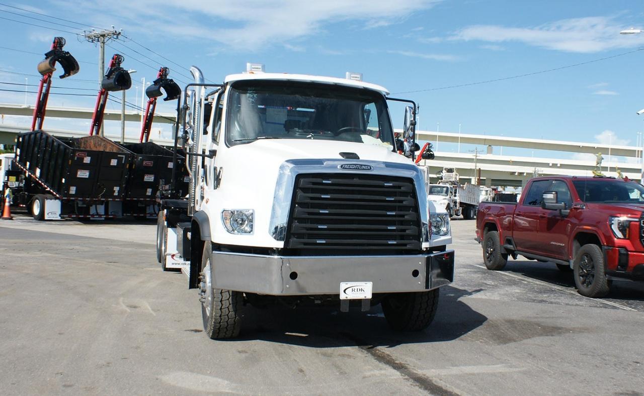 2025 Freightliner 114SD 60000 lb Pac Mac Roll Off Truck Tampa FL