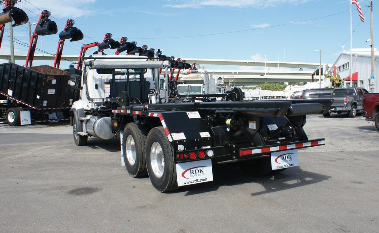 2025 Freightliner 114SD 60000 lb Pac Mac Roll Off Truck Tampa FL