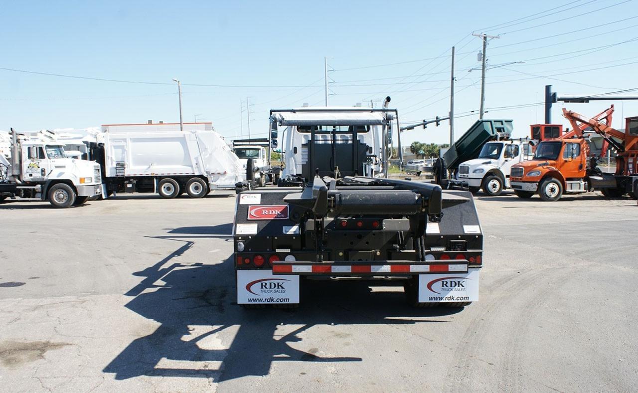 2025 Freightliner 114SD 60000 lbs Pac Mac Roll Off Truck Tampa FL