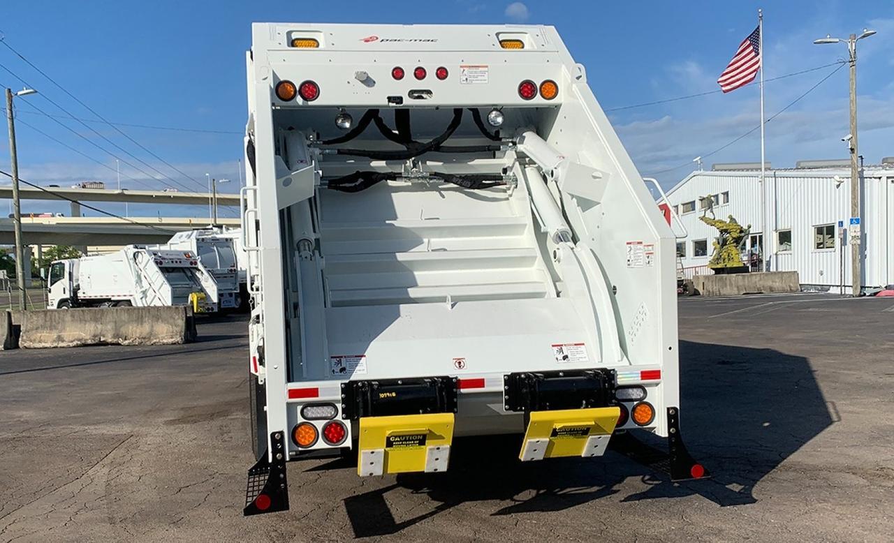2025 Freightliner M2 106 20 Yard Pac Mac Rear Loader Garbage Truck Tampa FL