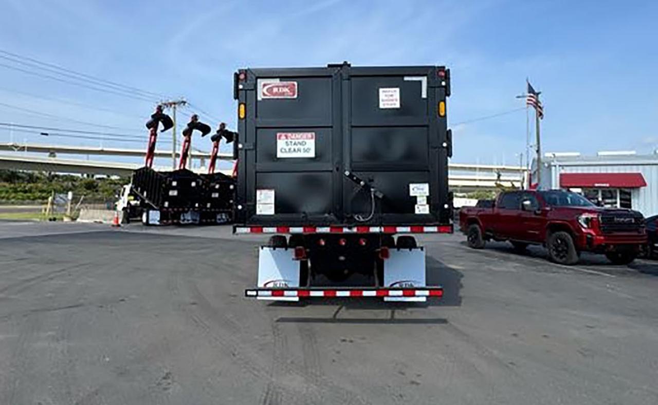 2025 Freightliner M2 106 28 Yard Pac Mac Grapple Truck Tampa FL