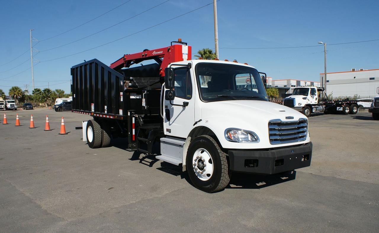 2025 Freightliner M2 106