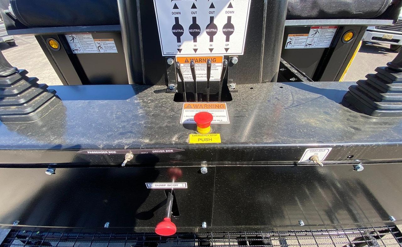 2025 Freightliner M2 106 28 Yard Pac Mac HJ Grapple Truck Tampa FL