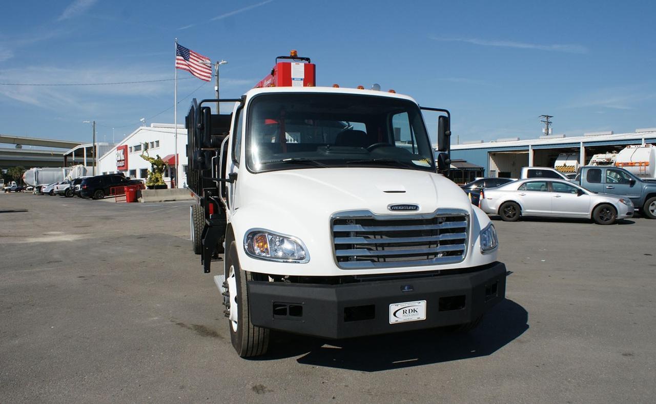 2025 Freightliner M2 106 28 Yard Pac Mac HJ Grapple Truck