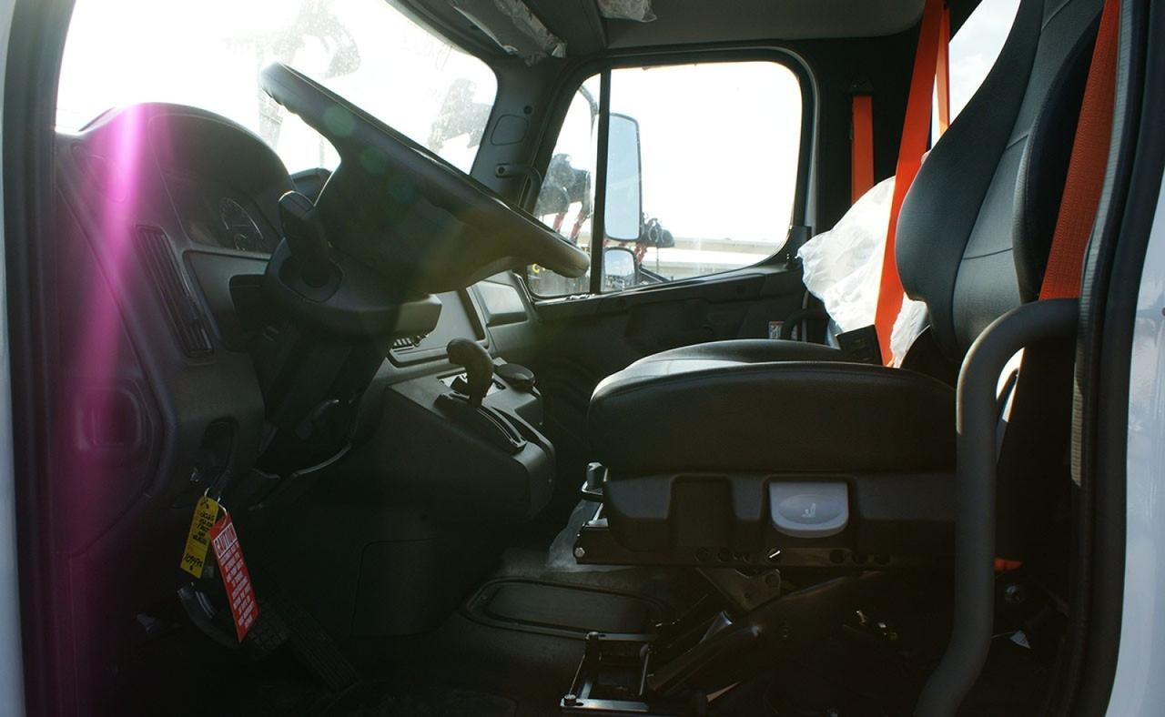 2025 Freightliner M2 106 28 Yard Pac Mac ML Grapple Truck Tampa FL