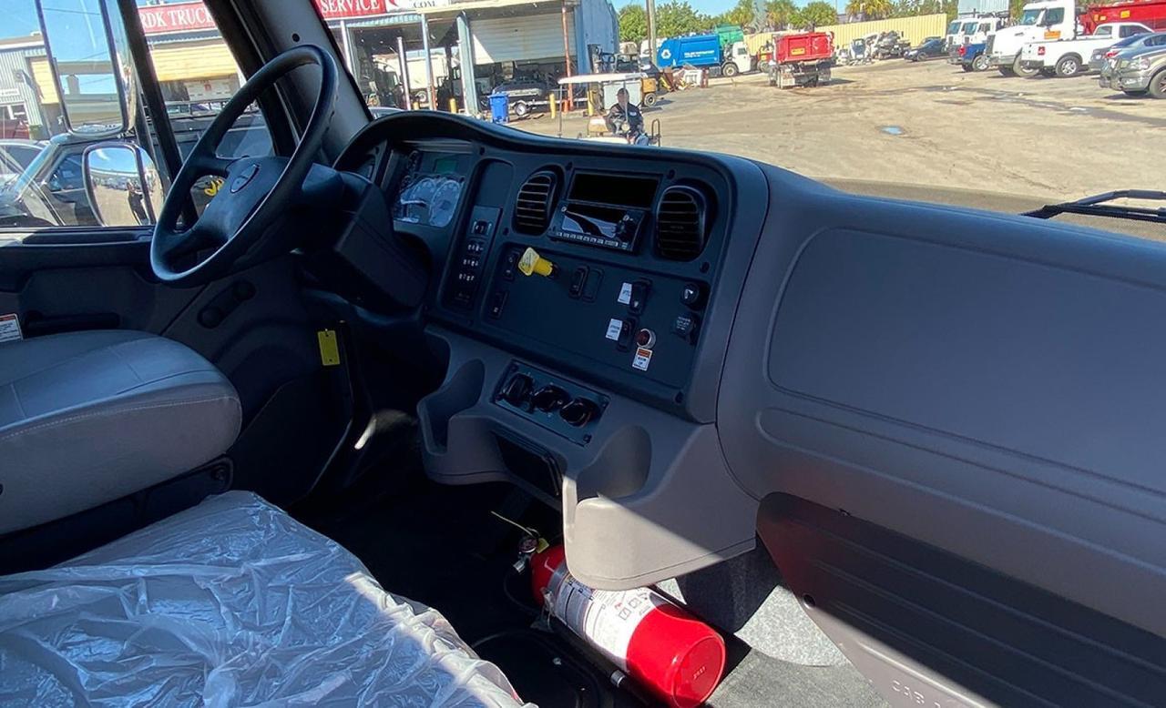 2025 Freightliner M2 106 28 Yard Pac Mac ML Grapple Truck Tampa FL