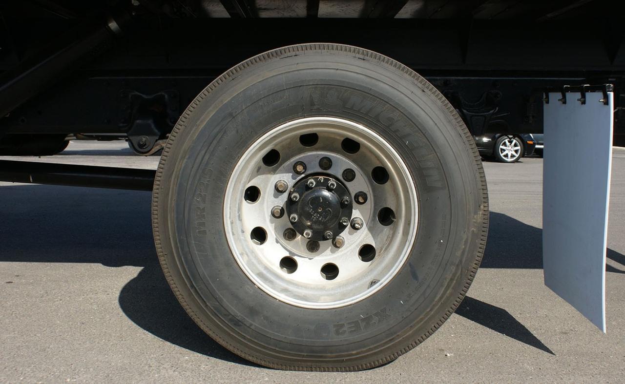 2025 Freightliner M2 106 28 Yard Pac Mac ML Grapple Truck Tampa FL