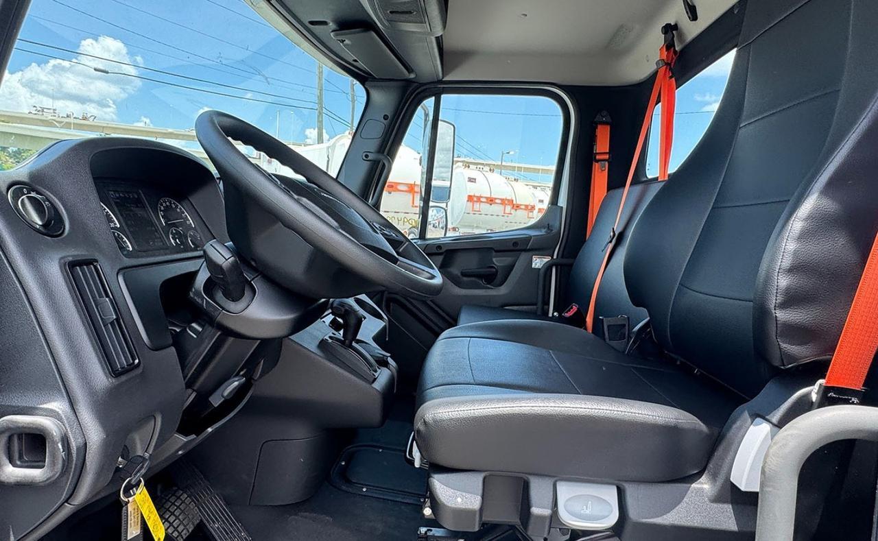 2025 Freightliner M2 106 28 yard pac Mac ML Grapple Truck Tampa FL