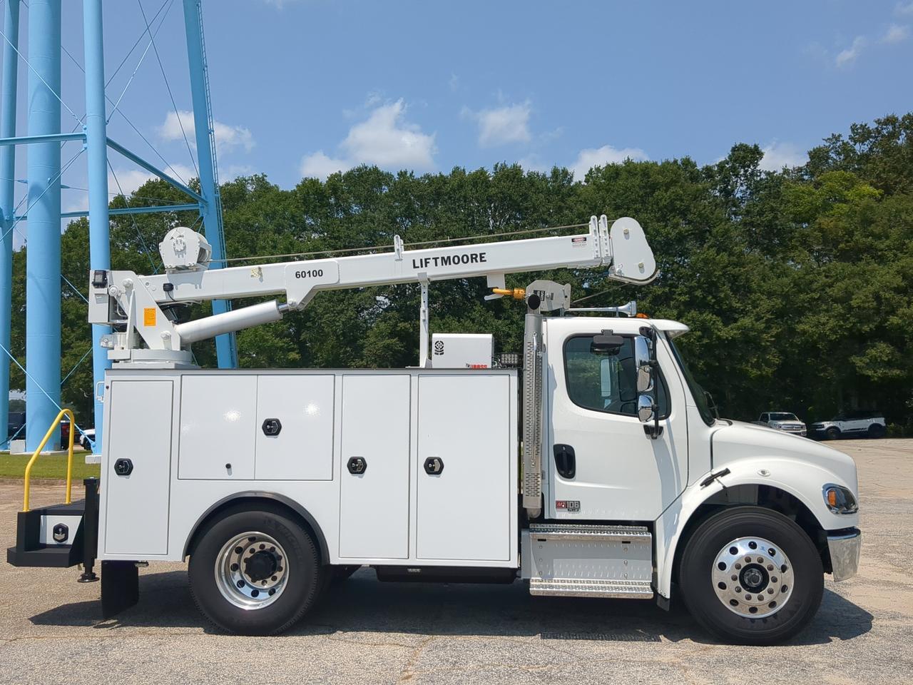 2025 Freightliner M2 106 Medium Duty